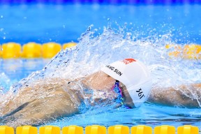 中文赛事平台-德布劳内引爆纪录之夜，震撼足坛惊艳表现令皇家马德里未来可期